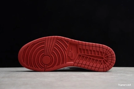 Hyperoad RETRO HIGH 1 JORDAN BLOODLINE - 1114